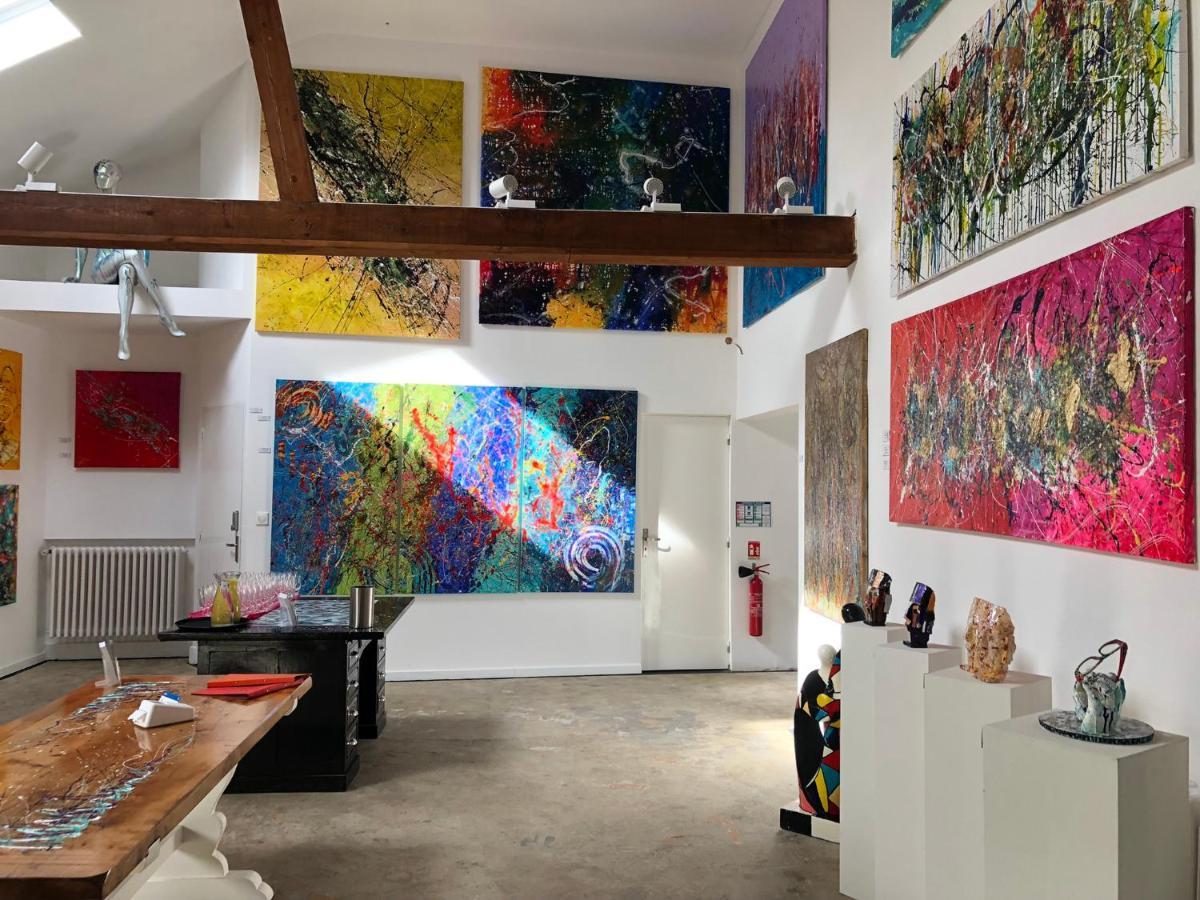 Bnb Maison D'Art Breakfast In The Art Gallery Ploubazlanec Exteriör bild